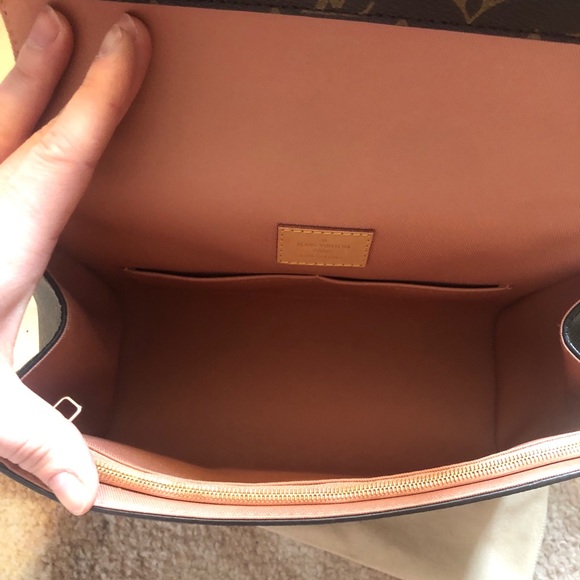 LOUIS VUITTON Monogram Cluny BB Vieux Rose - Picture 10 of 12
